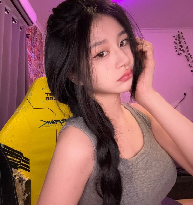 LAYARKACA21 COM DOWNLOAD FILM BARU DIUPLOAD : Situs Nonton Video Streaming Indonesia Paling Lengkap Gratis Tanpa Vpn image 1